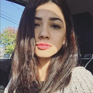 Meet your Posher, Priscilla